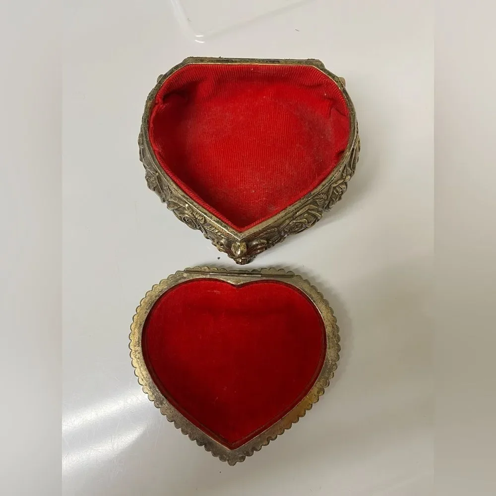 VTG Ornate Red and Gold Heart Shaped Trinket Dish